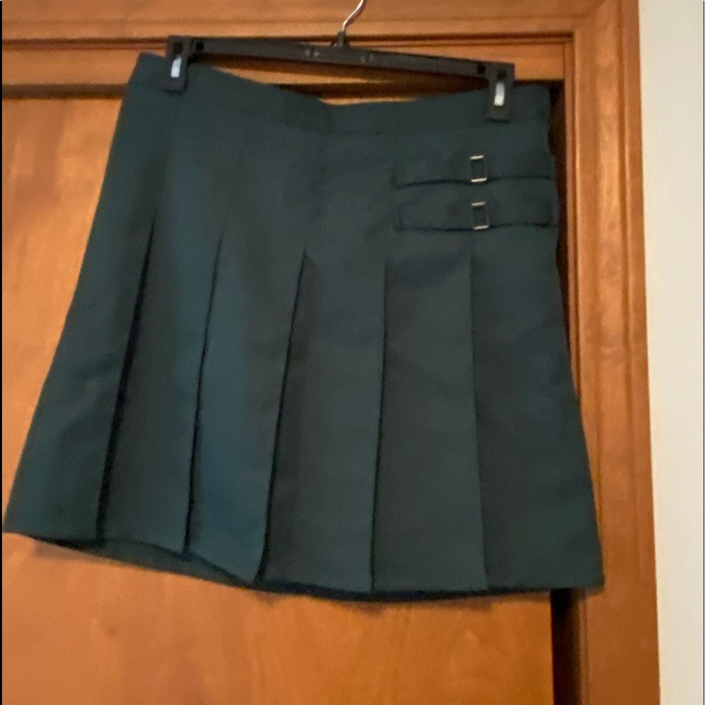 Skort